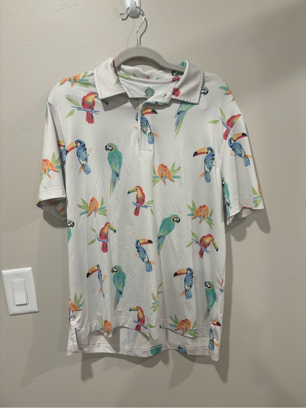 chubbies White Tropical Parrot Polo with Multicolor Print